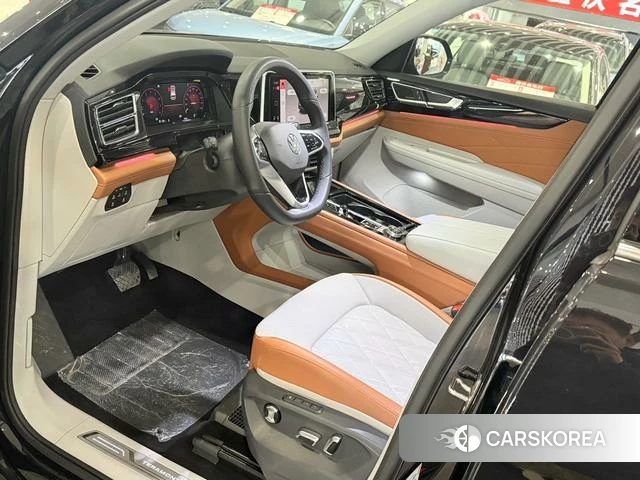Volkswagen Tourang id 4290632 из Китая 10