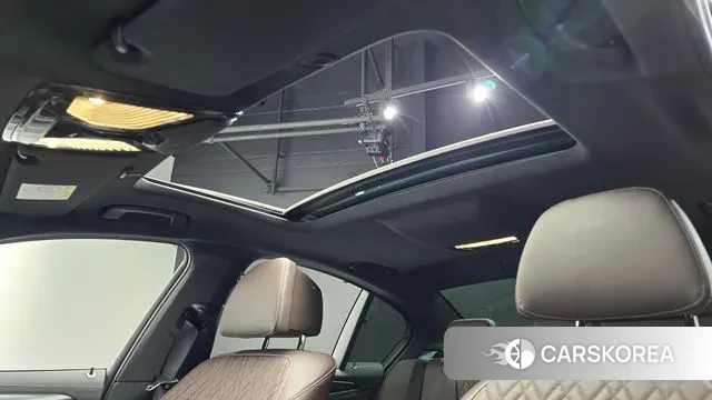 BMW 5 Series (G30) id 3566075 из Кореи 10