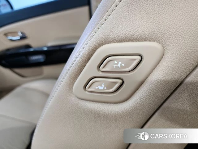 Kia The New Carnival id 4331754 из Кореи 10