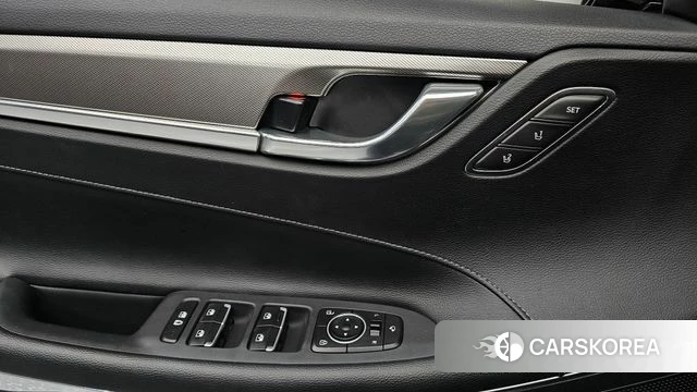 Hyundai The New Grandeur IG Hybrid id 4283742 из Кореи 10