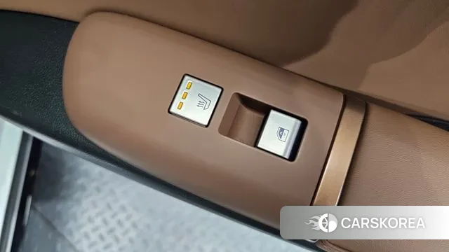 Hyundai Grandeur Hybrid (GN7) id 3294650 из Кореи 10