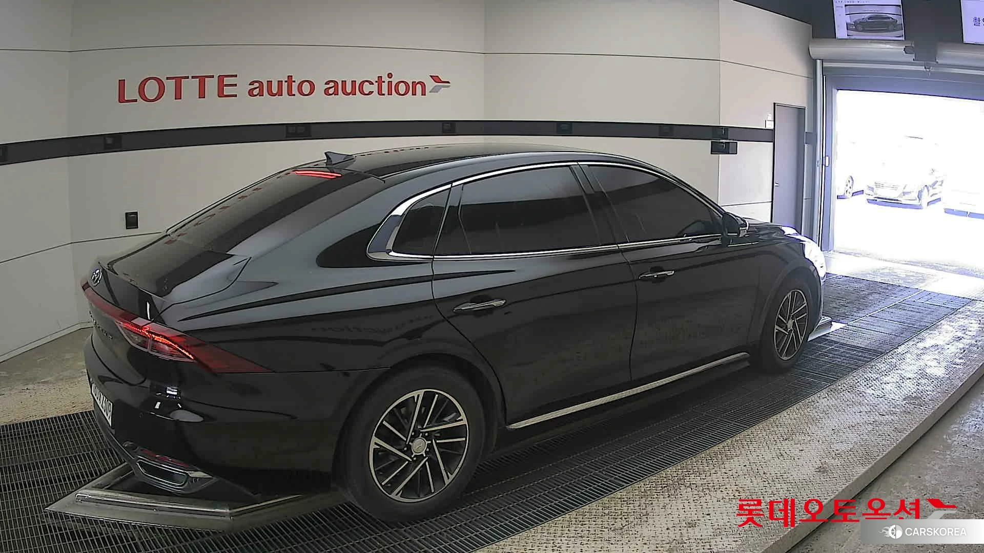 Hyundai Grandeur id 4289341 из Кореи 10