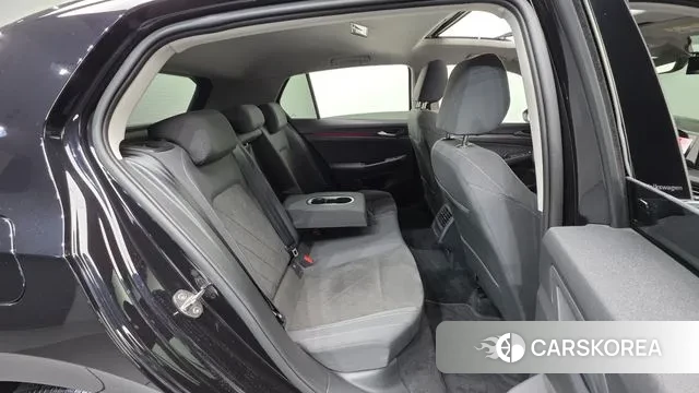 Volkswagen Golf 8th Generation id 3679823 из Кореи 10