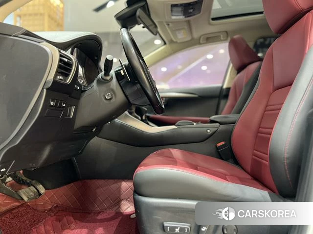 Lexus NX id 4262440 из Китая 10