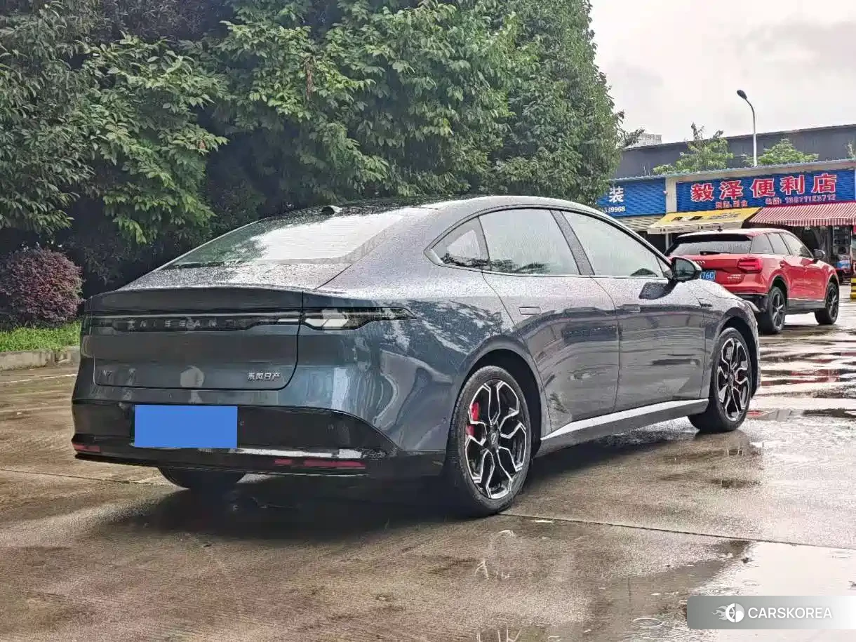 Nissan N7 id 4554107 из Китая 10