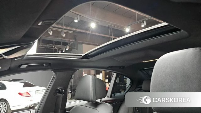 BMW 5 Series (G30) id 3940888 из Кореи 10