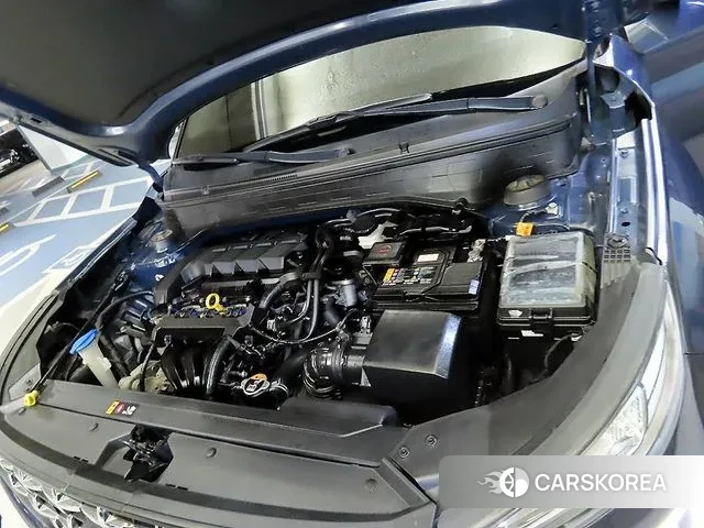 Hyundai Venue id 3425384 из Кореи 10