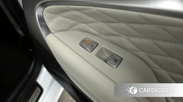 Genesis The New G70 id 4017080 из Кореи 10