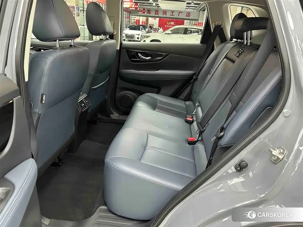 Nissan Qijun id 4589402 из Китая 10