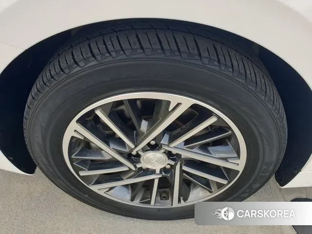 Hyundai The New Grandeur IG id 3428274 из Кореи 10