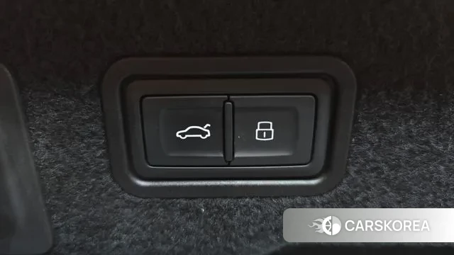 Audi S8 (D5) id 3291525 из Кореи 10