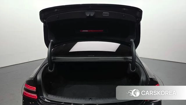 Genesis Electrified G80 (RG3) id 4740902 из Кореи 10