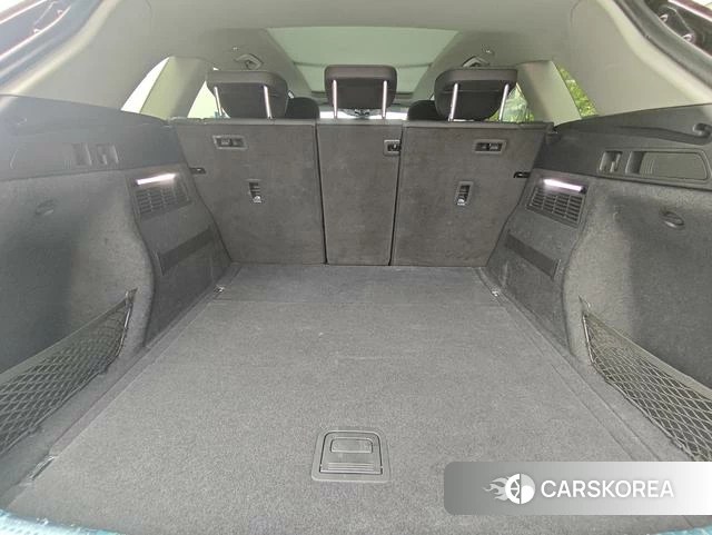 Audi Q5L id 4264194 из Китая 10