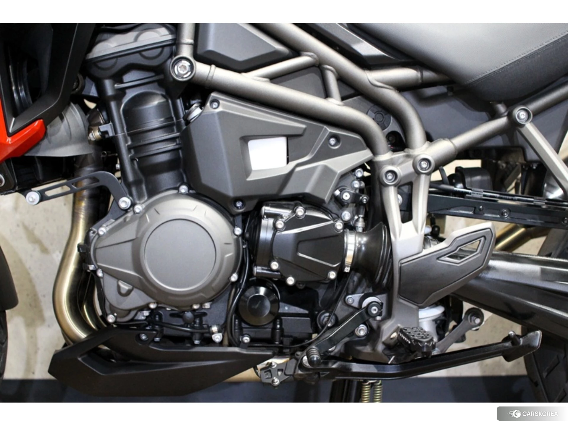 Triumph TIGER 1200XRT id 4347672 из Японии 10