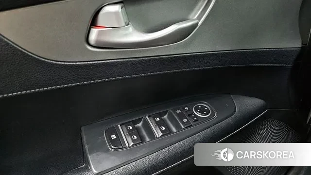 Kia Come New K3 id 3009284 из Кореи 10