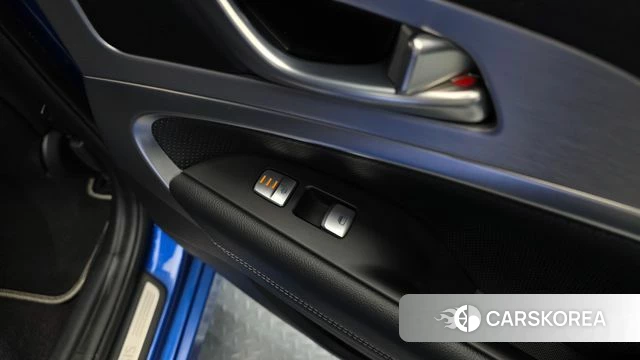 Genesis G70 id 3828960 из Кореи 10