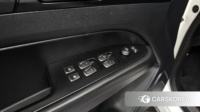 Ssangyong Rexton Sports Cannes id 3028890 из Кореи 10