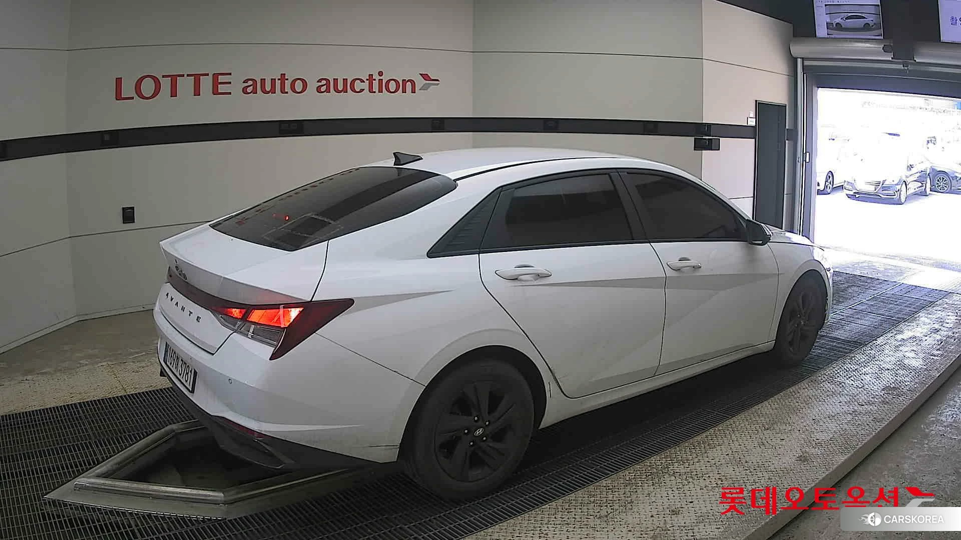 Hyundai Avante id 4289457 из Кореи 10
