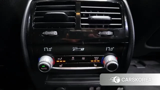 BMW 5 Series (G30) id 3665847 из Кореи 10