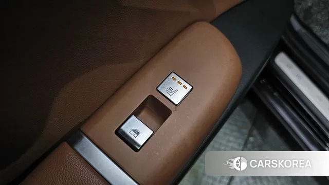 Hyundai Grandeur (GN7) id 2939393 из Кореи 10