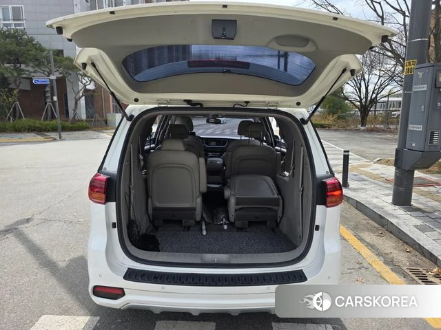 Kia The New Carnival id 4269497 из Кореи 10