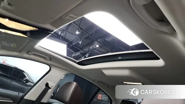 BMW 5 Series (G30) id 2994773 из Кореи 10