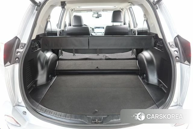 Toyota RAV4 id 3880224 из Кореи 10