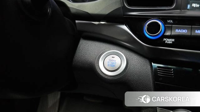 Hyundai The New Avante AD id 3899593 из Кореи 10