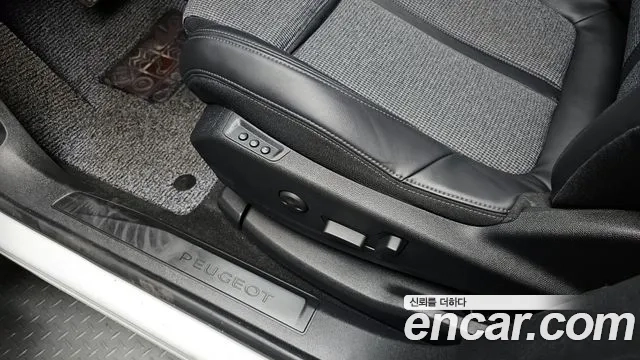 Peugeot 5008 second generation id 2922925 из Кореи 10