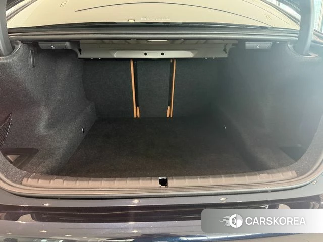 BMW 5 Series (G30) id 3819764 из Кореи 10