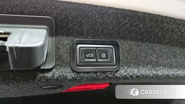 Audi A6 (C8) id 3226250 из Кореи 10