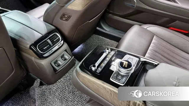 Genesis G90 id 2255247 из Кореи 10