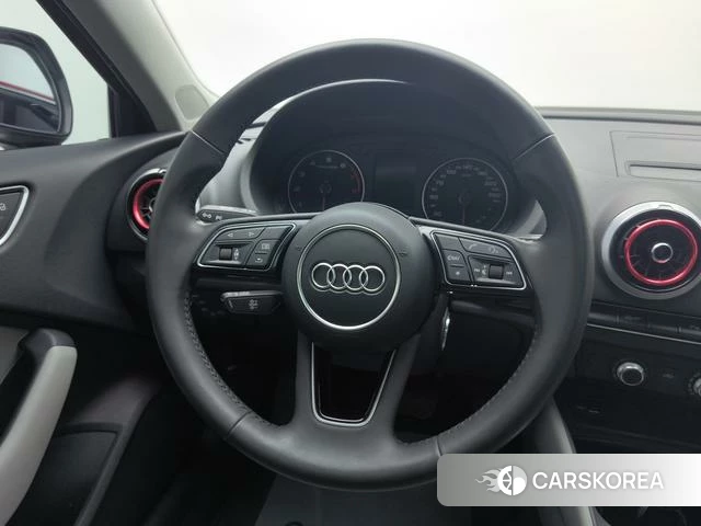 Audi A3 id 4261480 из Китая 10