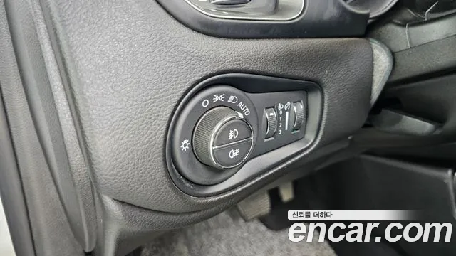 Jeep Renegade id 2740447 из Кореи 10