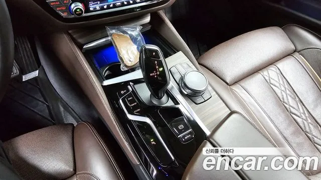 BMW 5 Series (G30) id 2731585 из Кореи 10