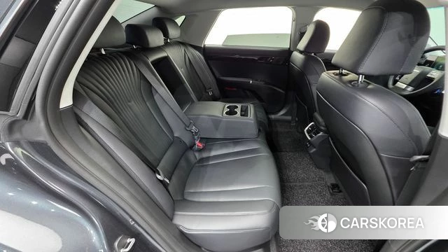 Hyundai Grandeur Hybrid (GN7) id 3786147 из Кореи 10