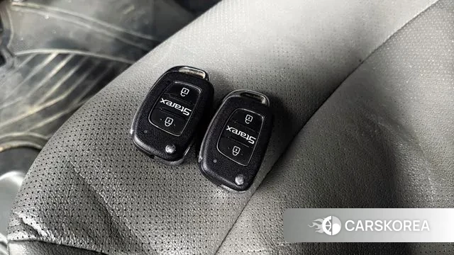 Hyundai The New Grand Starex id 3598493 из Кореи 10