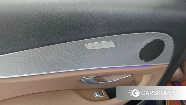 Mercedes-Benz E-Class W213 id 4596436 из Кореи 10