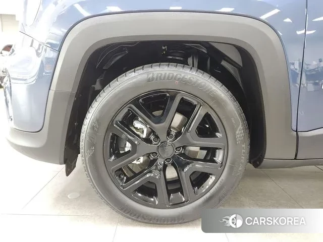 Jeep Renegade id 3256718 из Кореи 10