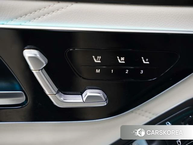 Mercedes-Benz Maybach S-class id 4271403 из Китая 10