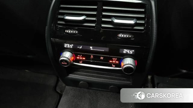 BMW 5 Series (G30) id 3873589 из Кореи 10