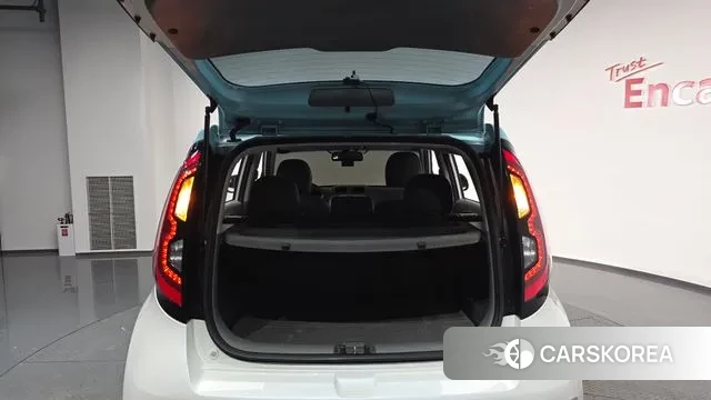 Kia Soul EV id 3429578 из Кореи 10