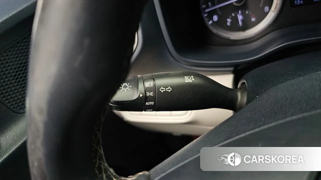 Hyundai Venue id 3899402 из Кореи 10