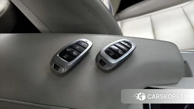Hyundai The New Grandeur IG Hybrid id 3421242 из Кореи 10