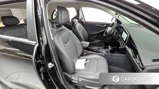 Kia Di Ol Nu Niro id 4636543 из Кореи 10