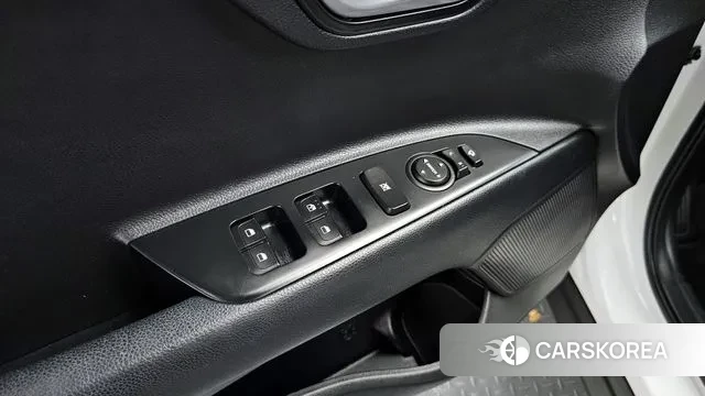 Kia Stonic id 3434667 из Кореи 10