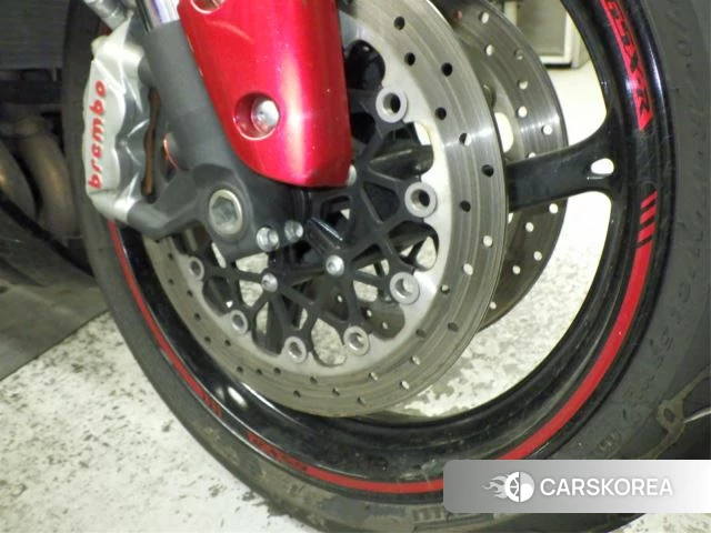 Suzuki GSX-R750 id 4206262 из Японии 10