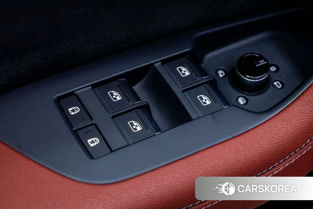 Audi A7L id 4275593 из Китая 10