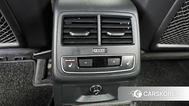 Audi A4 (B9) id 4501374 из Кореи 10