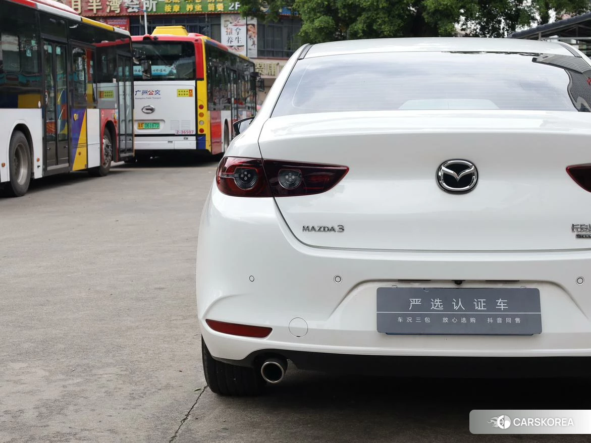 Mazda 3 id 4498893 из Китая 10